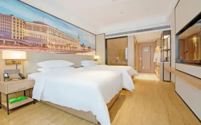 Vienna International Hotel (Dongguan Zhangmutou Government Square)
