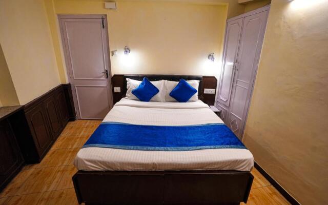 Hotel Atithi Mall Road