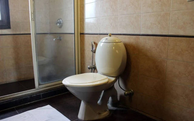 OYO 610 Hotel Residence Phase 3