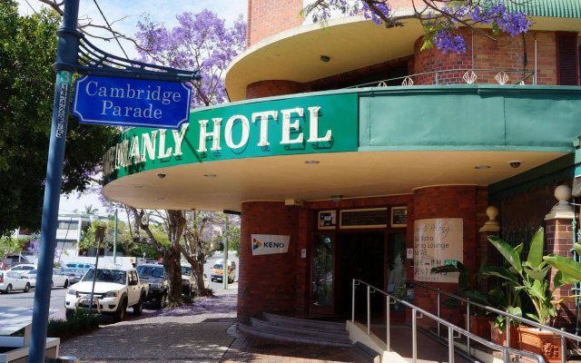 Nightcap at Manly Hotel