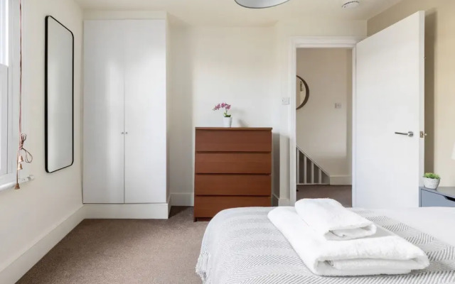 Luxurious Apartment in Wandsworth