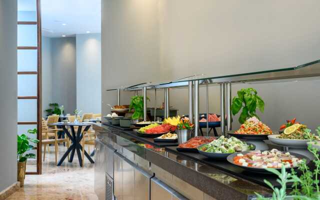 Elisso Hotel