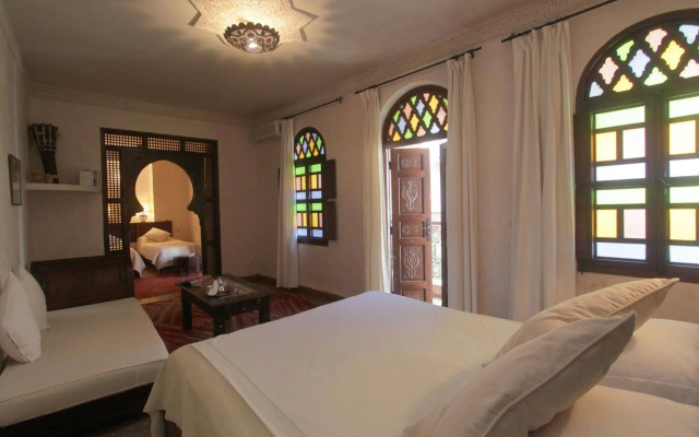 Riad Massiba