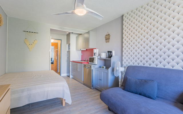 Cosy Apartment Near Sandy Beach