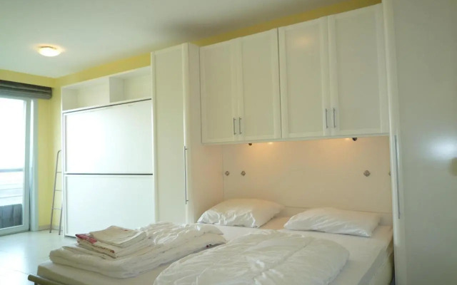 Residentie Albert-1, app.202, Zeelaan 214