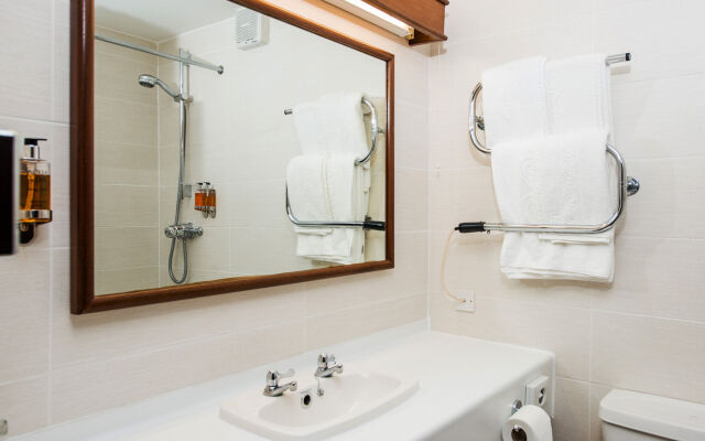 Peartree Lodge Waterside