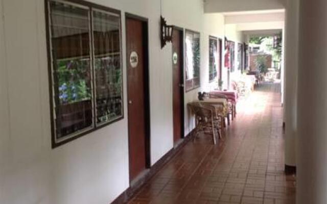 Baankaew Guesthouse