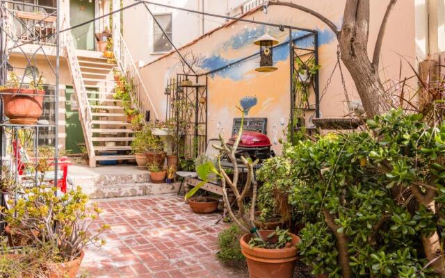 Sunny Boho Chic West Hollywood Flat!