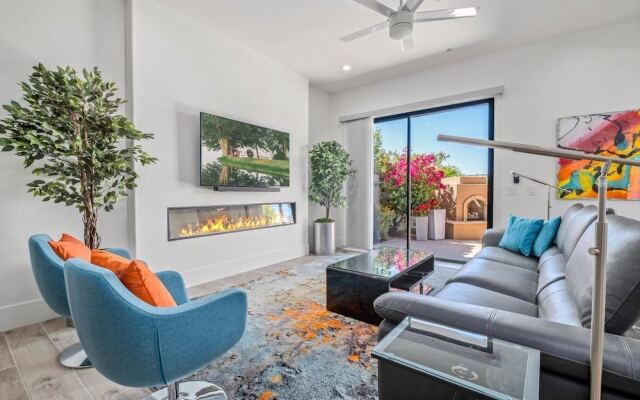 Villa Grayhawk 3 Bedroom Townhouse by RedAwning