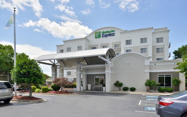 Holiday Inn Express Hotel & Suites Mooresville - Lake Norman, an IHG Hotel