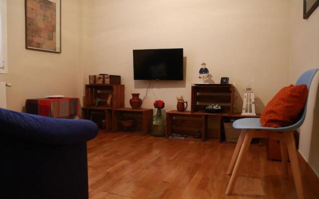 Calido apartamento Centrico junto a funicular y metro
