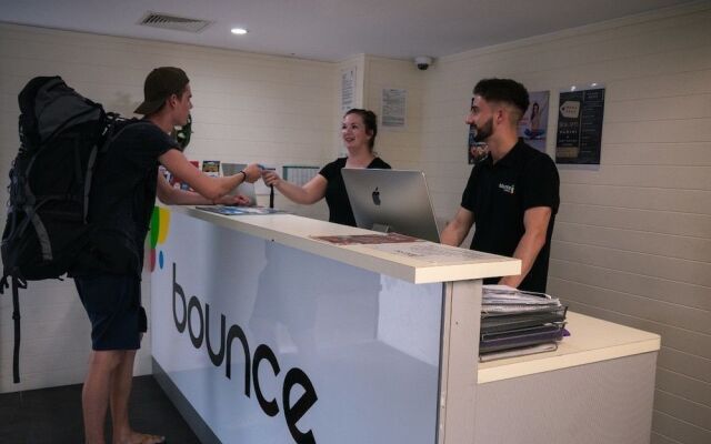 Bounce Cairns