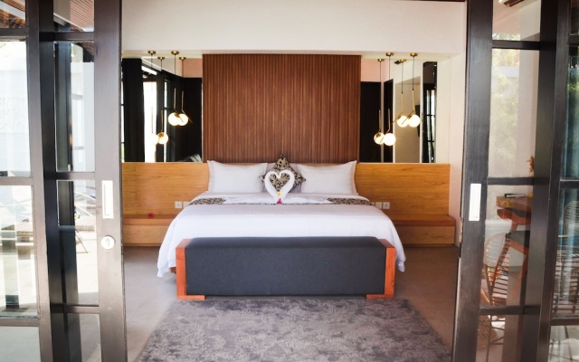 The Kons Villa Bali Seminyak – Guest Rooms – Kerobokan Kelod