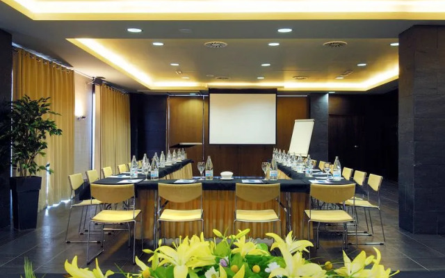 Barcelo Jaca Golf And Spa