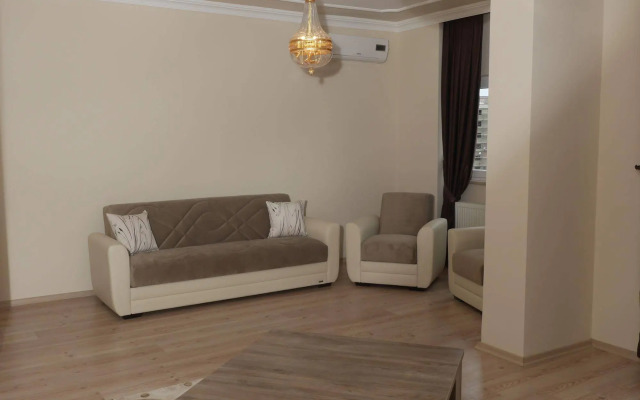 Royal Life Residence