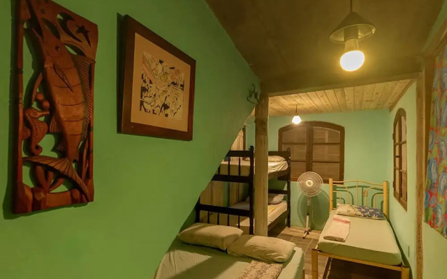 Hostel e Camping Rio das Pedras