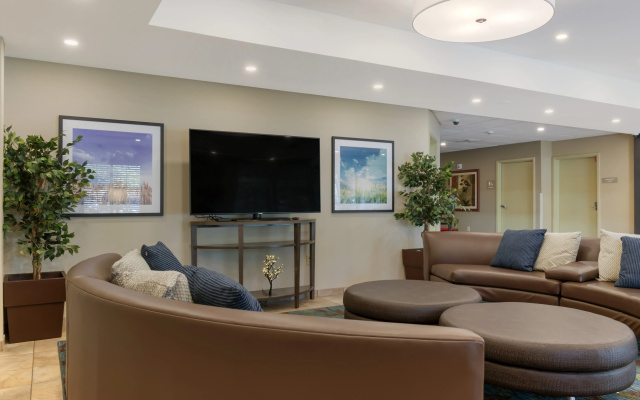 Candlewood Suites Reading by IHG
