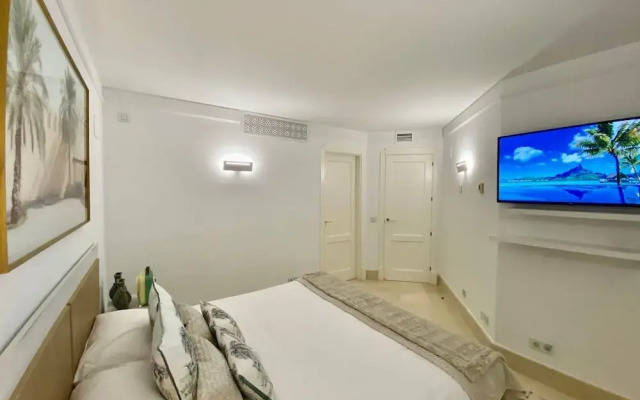 Sotogrande Puerto Luxury Apartment