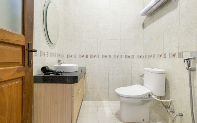 OYO 2469 Sutomo Homestay (ex OYO 2469 Cashlez Homestay)