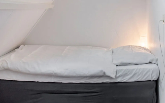 Simplictic Holiday Home in Emmen near Forest