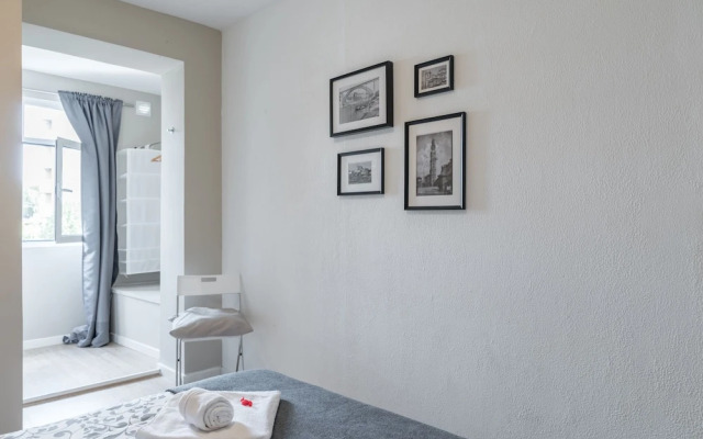 SwissPorto Guest House