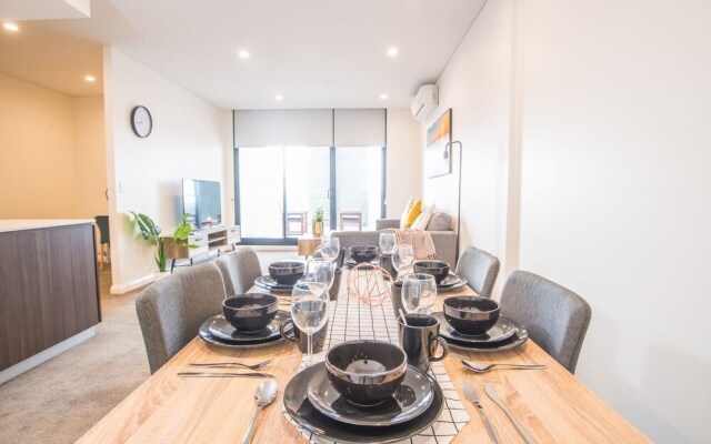 Refreshing 2bed2bath APT in Up&coming Liverpool