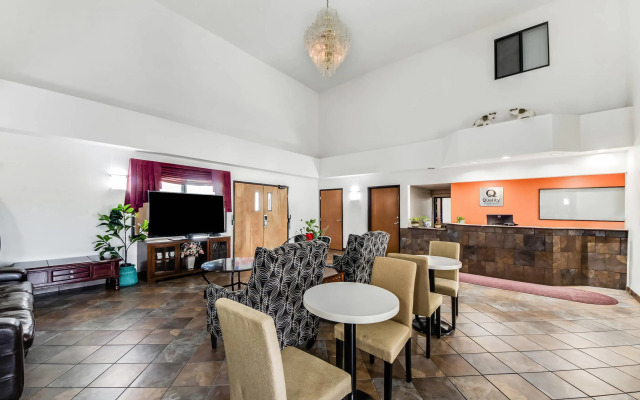 Quality Inn & Suites Junction