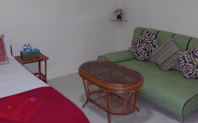 Swissgarden Café & Guesthouse