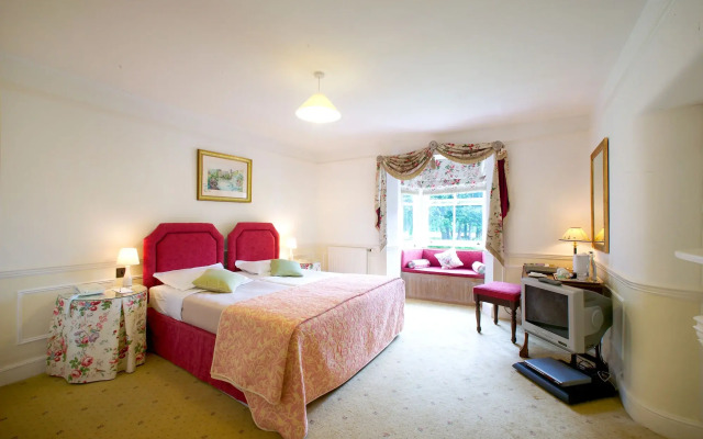 Esseborne Manor Hotel