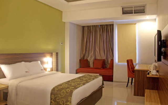 RedDoorz near Dreamland Beach Uluwatu