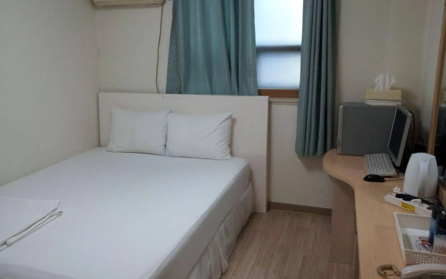 Saerim Hotel