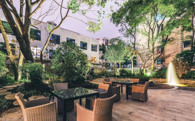 Xinlian Hotel Yiwu