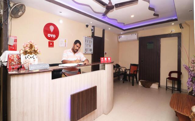 OYO 1764 Hotel Maruti Lodging