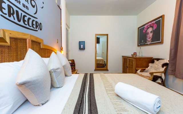 Mala Vecindad Beer Hotel