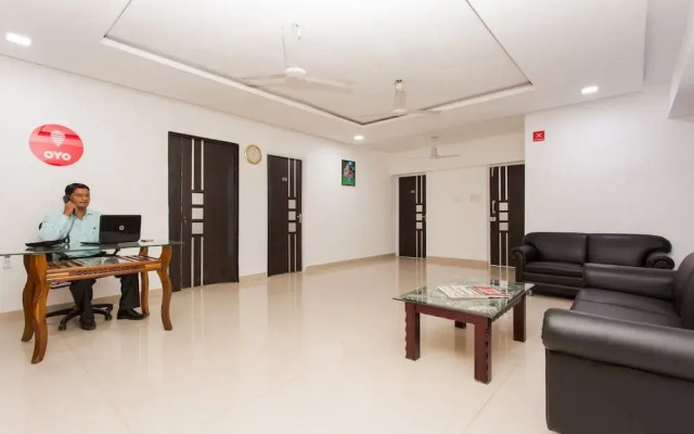 OYO 7150 Apartment Metro View Residency