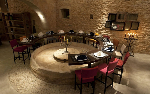 Athermigo Boutique Estate