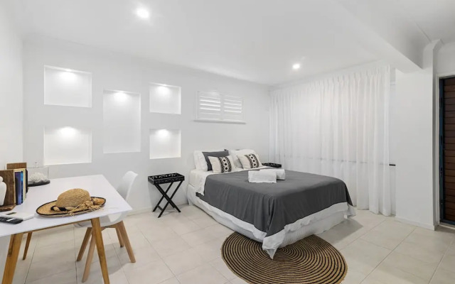 Castaway in Tugun