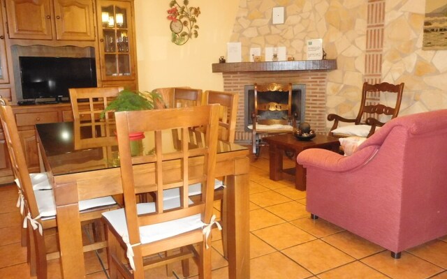 Beautiful Holidayhome With Pool Near the Sierra Nevada