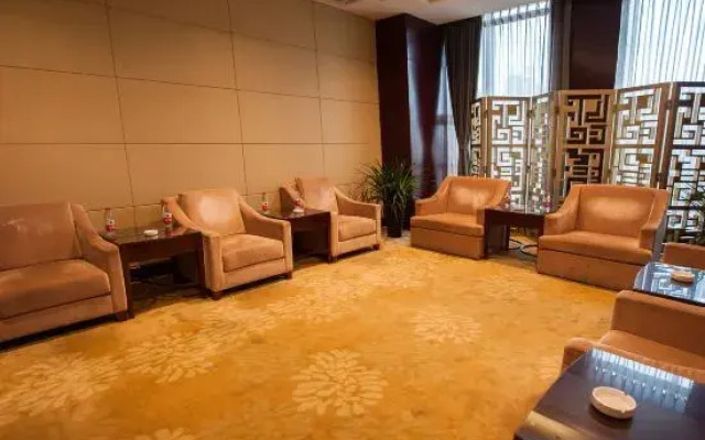 Binjiang International Hotel