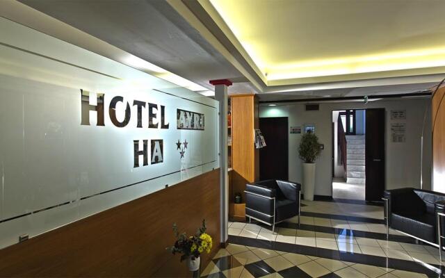 Hotel Ayri