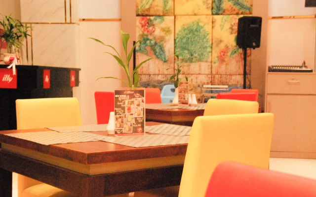 Royal Jelita Hotel