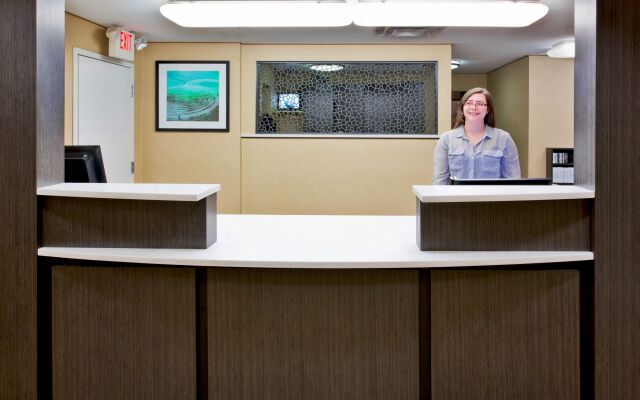 Candlewood Suites Medford by IHG