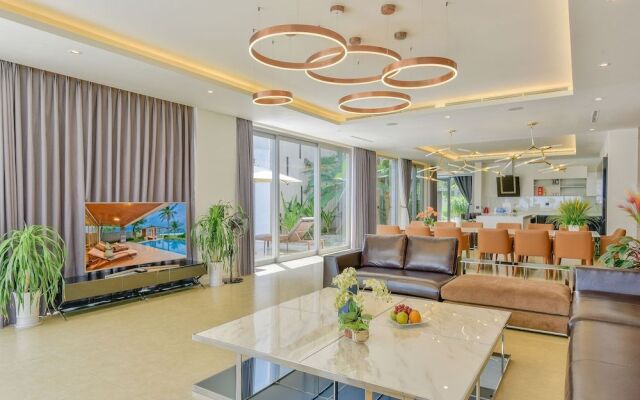The Five Villas