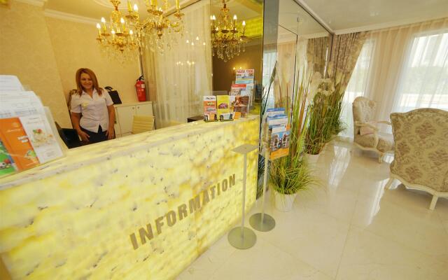 Harmony Suites 10, 20 Saint Vlas