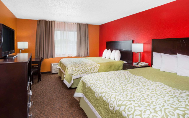 Days Inn by Wyndham Mexico