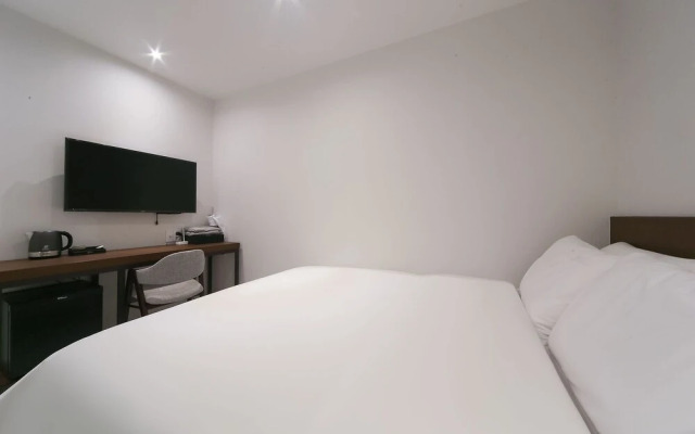 Busan Daeyeondong Hotel Bosco