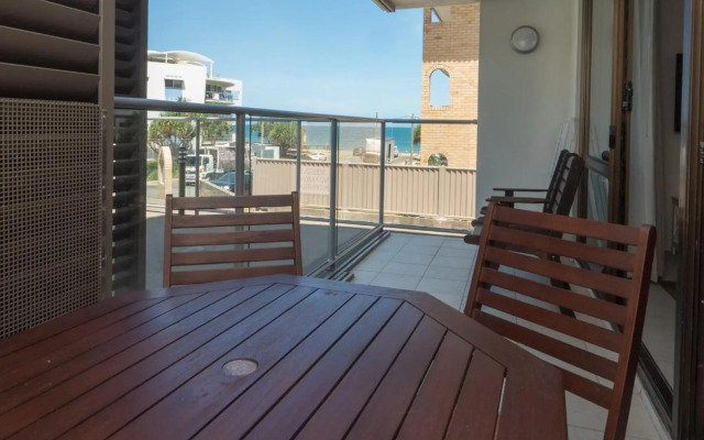 Merrima Court Holidays