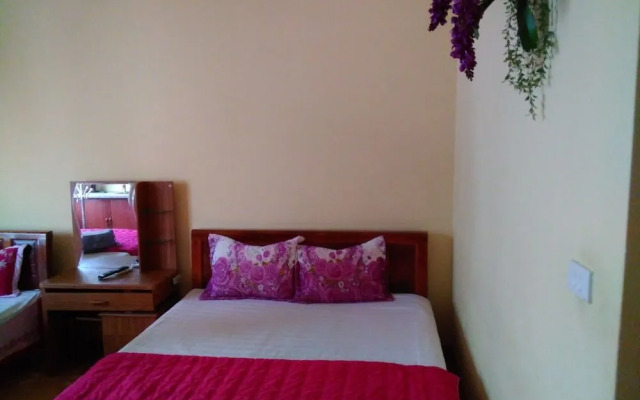 SPOT ON 818 Tan Ky Hotel