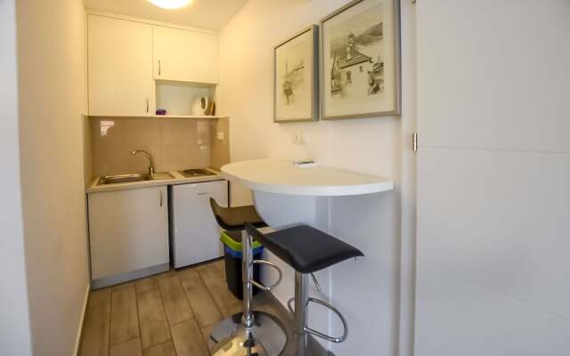 Apartments and Room Danijel