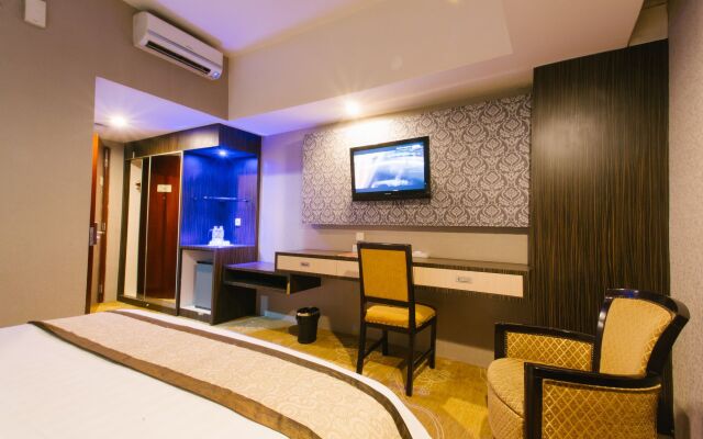 Hermes Palace Hotel Medan